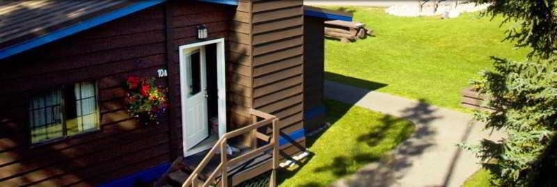 Sunwapta Falls Rocky Mountain Lodge Τζάσπερ Εξωτερικό φωτογραφία